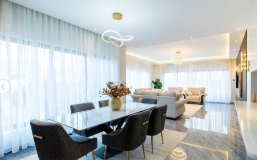 Modern 3 Bedroom Apartment For Sale in Parklands
