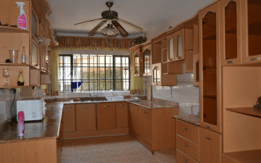 4 Bedroom Maisonette in Kileleshwa