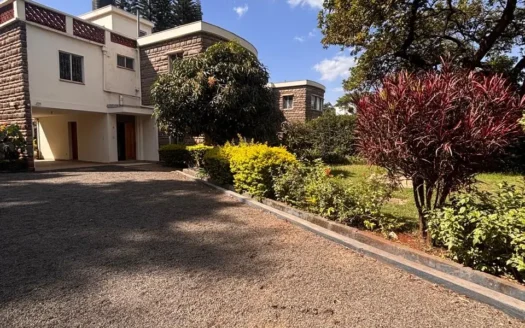 5 Bedroom House Riverside Drive | Standalone, For Rent